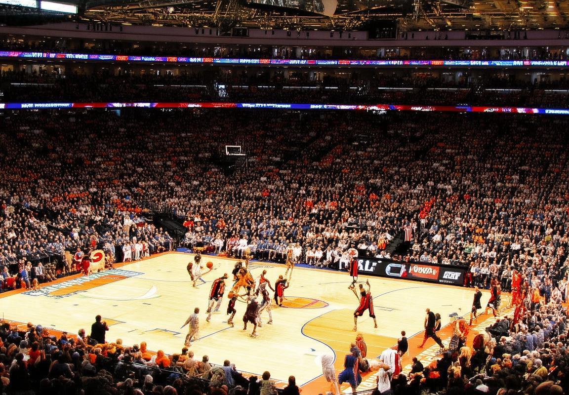 2010年尼克斯VS热火：篮球巅峰对决经典回顾